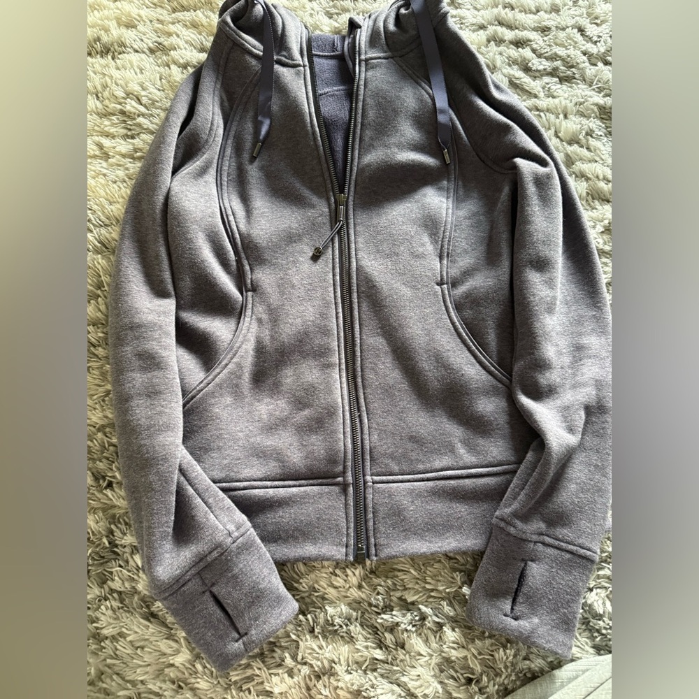 lululemon athletica Women's Scuba Hoodie - Picture 2 of 8